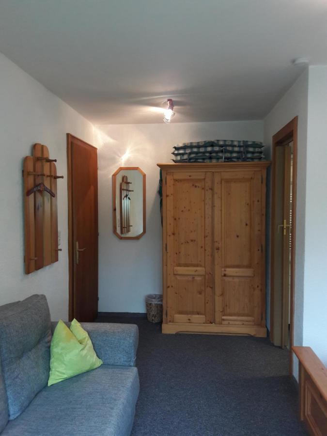 Haus Lifinar - Carmen Juen Apartment Sankt Gallenkirch Luaran gambar